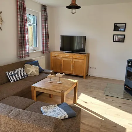 Hühnergott - Kranichnest Apartment Breege
