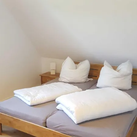 Huehnergott - Kranichnest アパート