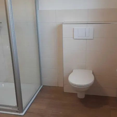 Huehnergott - Kranichnest